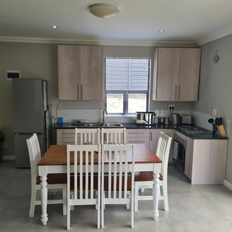Clarens Escape Apartment Bagian luar foto